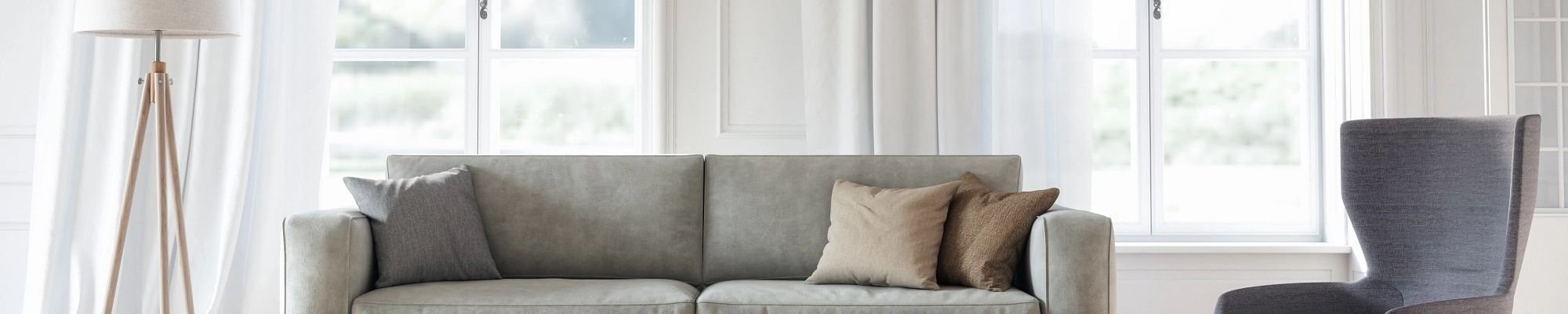 living room with gray sofa and area rug from Kenny's Custom Flooring Inc. in San Marcos, CA