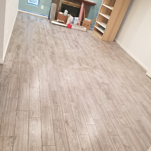living room with hardwood flooring