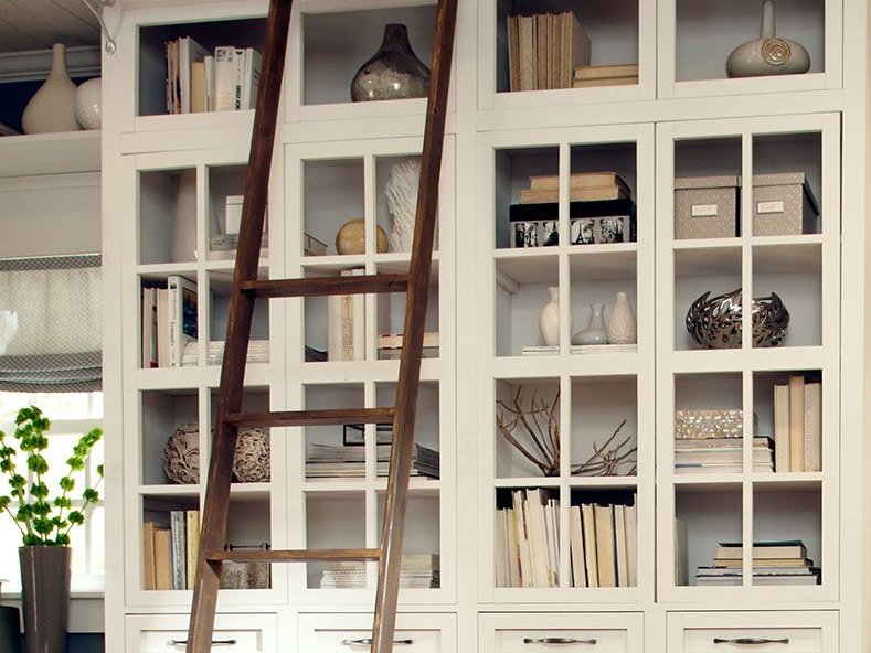 bookshelf
